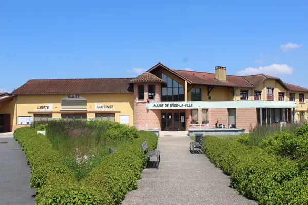 Monte Escalier Assistance Installateur Monte escalier Bâgé-Dommartin