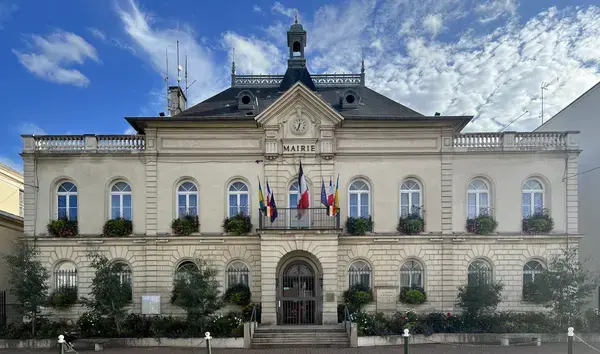 Monte Escalier Assistance Installateur Monte escalier Bourg-la-Reine