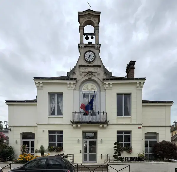 Monte Escalier Assistance Installateur Monte escalier Ferrières-en-Brie