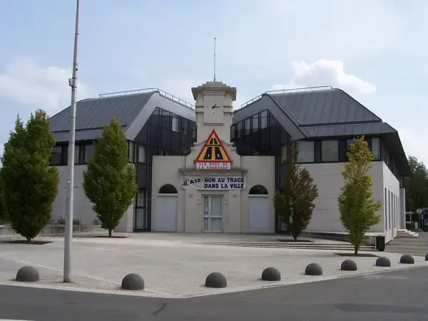 Monte Escalier Assistance Installateur Monte escalier La Verrière