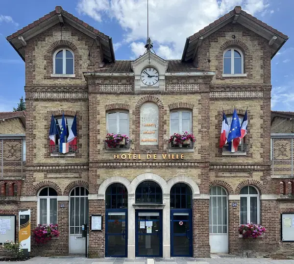 Monte Escalier Assistance Installateur Monte escalier Noisiel