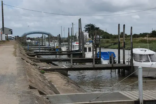 Monte Escalier Assistance Installateur Monte escalier Villeneuve-en-Retz